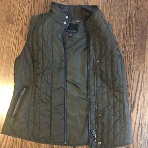 XS petite, Banana Republic vest, worn twice.